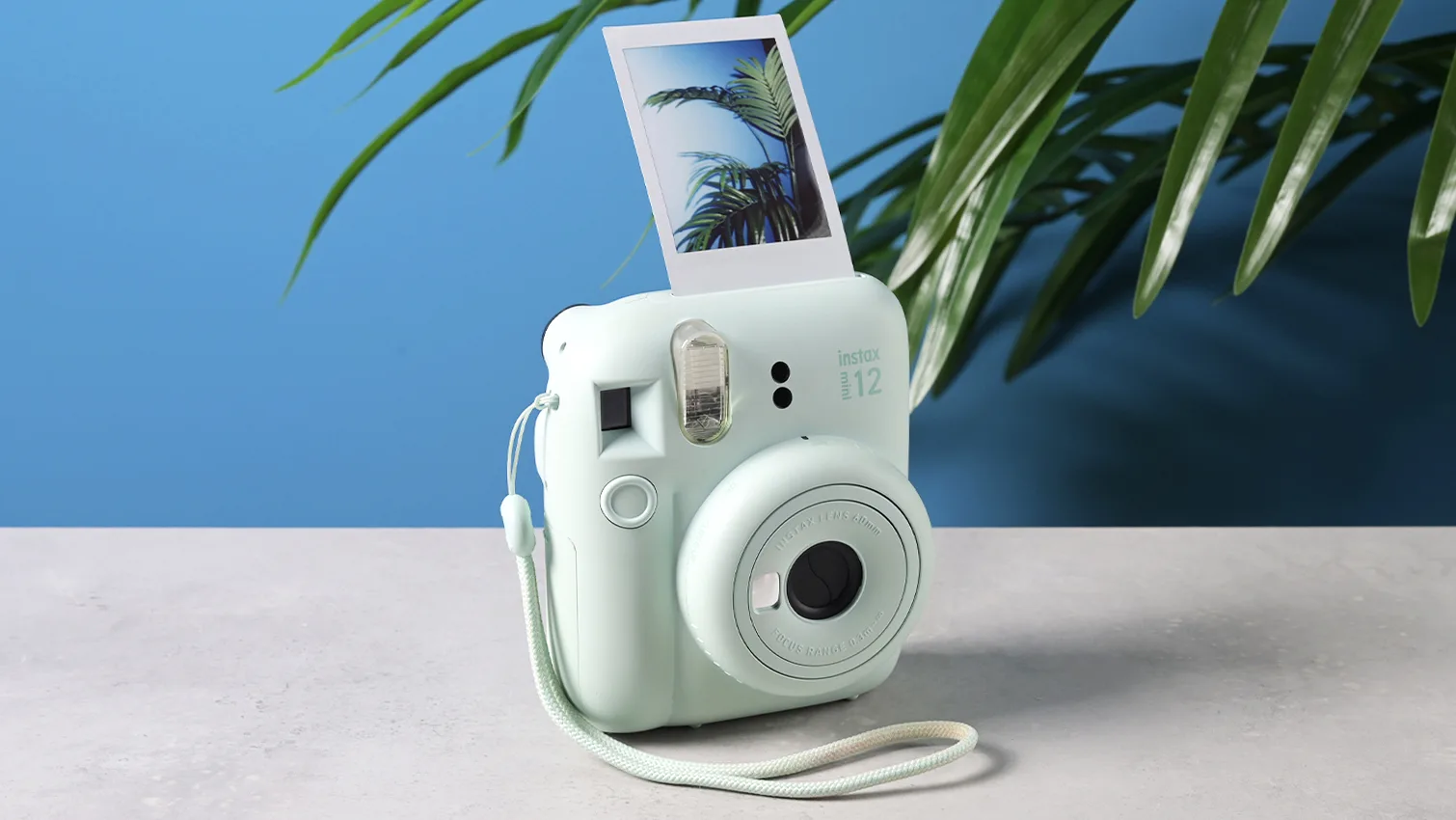 Fujifilm Instax Mini 12 Instant Camera image 3