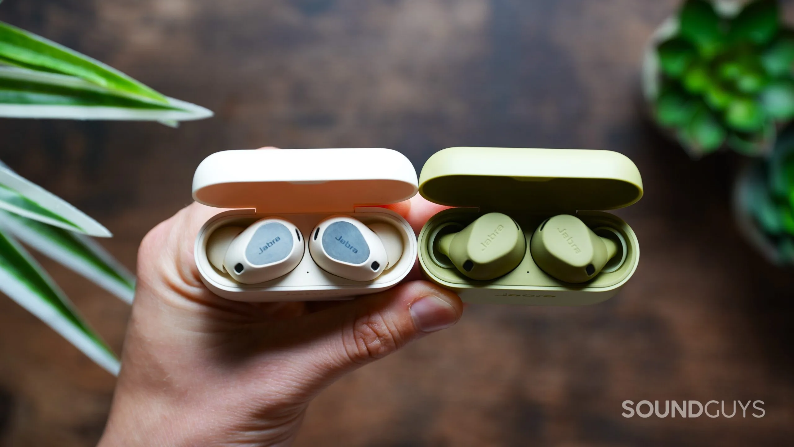 Jabra Elite 10 Gen 2 Earbuds image 3